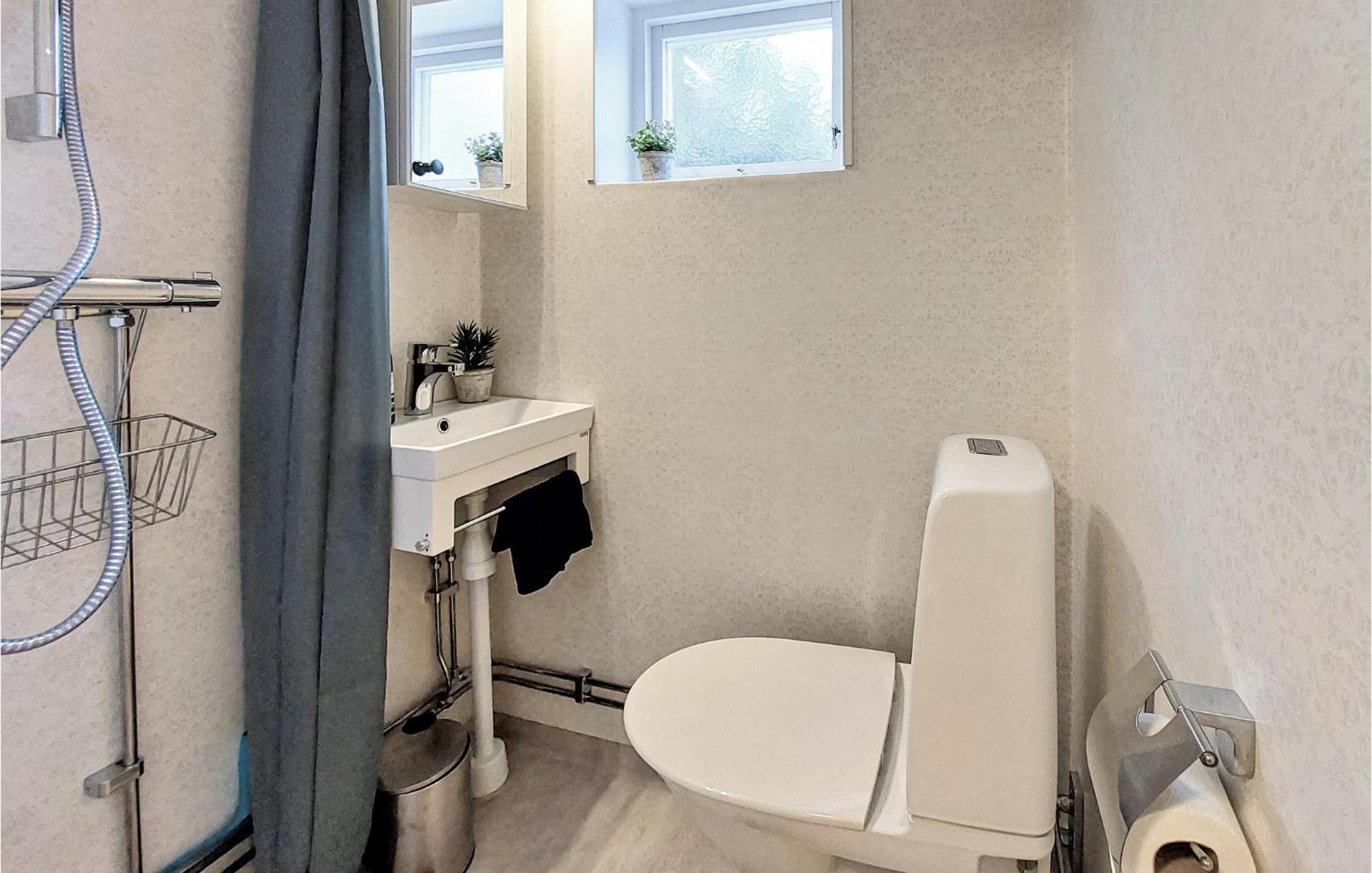 Lovely Home In Ludvigsborg With Kitchen Hörby Kültér fotó
